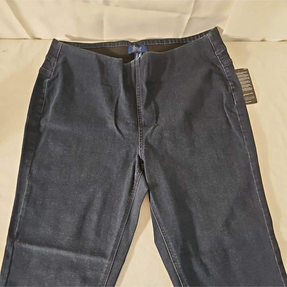 New D & Co Signature Lycra Perfect Flex Regular Pull-On Jeans Dark Blue Size 14P